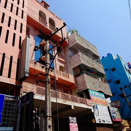 فندق Sri Sai Residency تيروباتي المظهر الخارجي الصورة